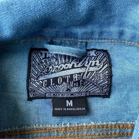 NWT Brooklyn Cloth  Streetwear Graffiti Denim Button Up Jean Jacket - Picture 9 of 16